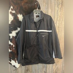 Nike men’s size medium black and white full zip windbreaker jacket